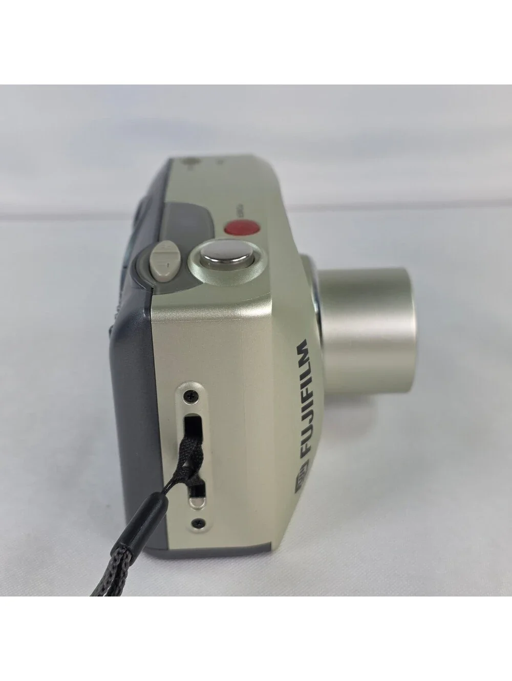 Fujifilm Zoom Date 60 35mm Point and Shoot Film Camera Fujinon 35-60mm Lens Gold